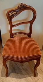 Louis XV set uit 19de eeuw. 4 stoelen, 1 tafel, 1 fauteuil., Ophalen