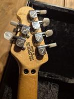 USA Ernie Ball Music Man Axis 1996 Gold Birdseye, Ophalen of Verzenden, Gebruikt, Solid body, Overige merken