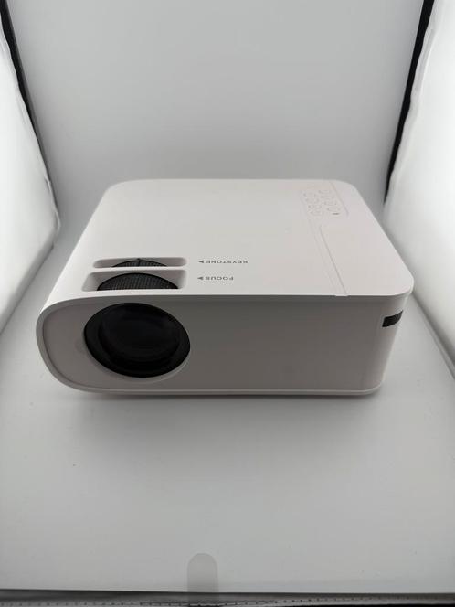 Goede kwaliteit beamer / projector, Audio, Tv en Foto, Beamers, Zo goed als nieuw, Ophalen of Verzenden