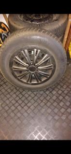 VW Up set 14" winterbanden op stalen velg, Auto-onderdelen, Ophalen, 14 inch, Gebruikt, Banden en Velgen