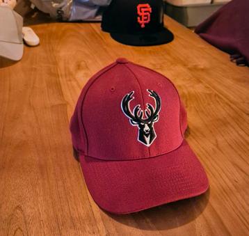 Bucks Cap - Mitchell & Ness - Zo goed als nieuw beschikbaar voor biedingen