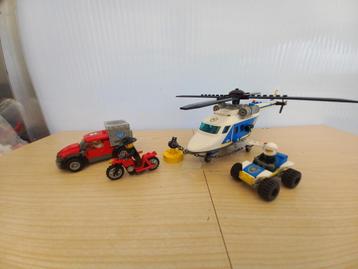 Lego City 60243 Helicopter achtervolging beschikbaar voor biedingen