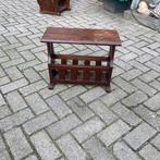 Vintage Krantenbak / Bijzettafel, Antiek en Kunst, Curiosa en Brocante, Ophalen