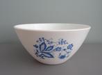 Arcopal schaal - blauwe sierprint op 2-zijde - Ø 23 x H 11cm, Verzamelen, Retro, Ophalen of Verzenden, Huis en Inrichting