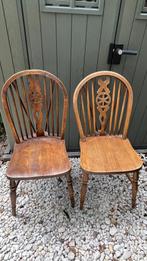 TE KOOP: Originele Wheelback Chairs, Huis en Inrichting, Stoelen, Ophalen, Gebruikt, Twee, Bruin