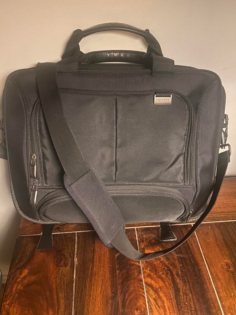 Laptoptas Dicota Eco Top Traveller PRO 15 - 17.3, Ophalen, 17 inch of meer, Zo goed als nieuw, Rugzak