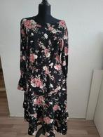 Amisu Bloemenjurk Maat 40, Maat 38/40 (M), Zwart, Ophalen of Verzenden, Zo goed als nieuw