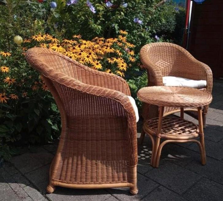 1+1 gratis. Twee degelijke kwaliteit huiskamer-/erkerstoelen, Huis en Inrichting, Stoelen, Ophalen