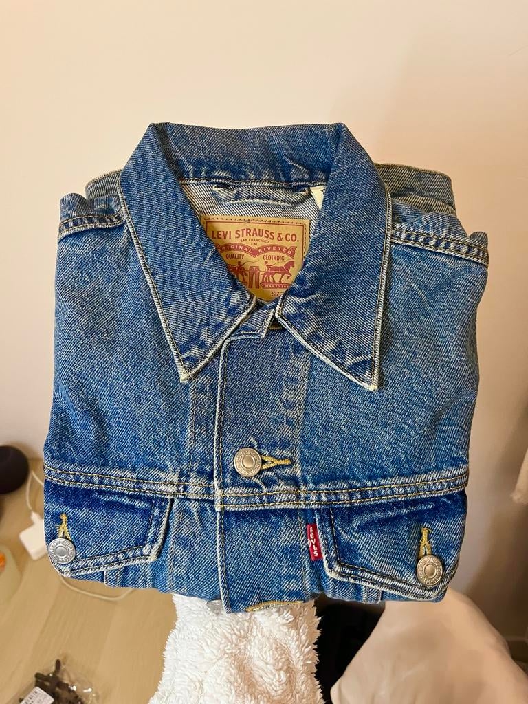 Nieuwe Levis denim jacket - Maat S, Ophalen of Verzenden, Nieuw, Maat 46 (S) of kleiner, Blauw