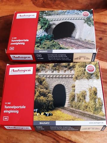 auhagen 2 tunnelportalen , 1 enkelspoor en 1 dubbelspoor beschikbaar voor biedingen