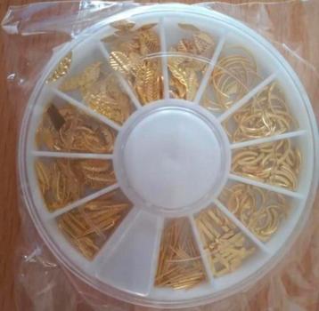 Nagelversiering blaadjes cuffs goud knutselen incl verzend  beschikbaar voor biedingen