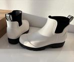 UGG laarzen nieuw maat 39, UGG, Wit, Lage of Enkellaarzen, Nieuw