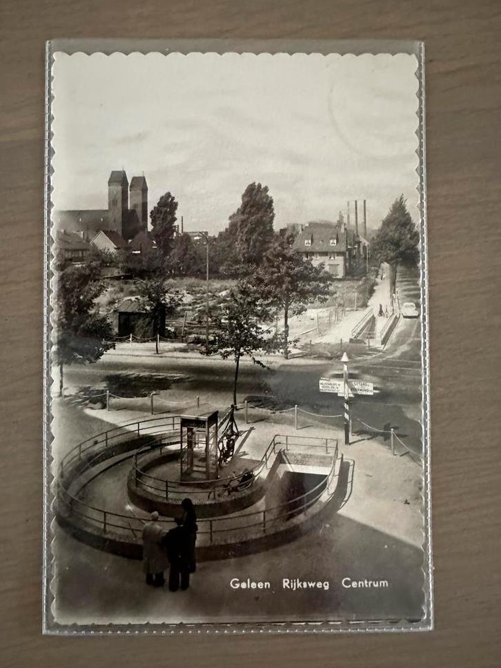Ansichtkaart Geleen Rijksweg Centrum, Verzamelen, Ansichtkaarten | Nederland, Gelopen, Limburg, 1960 tot 1980, Ophalen of Verzenden