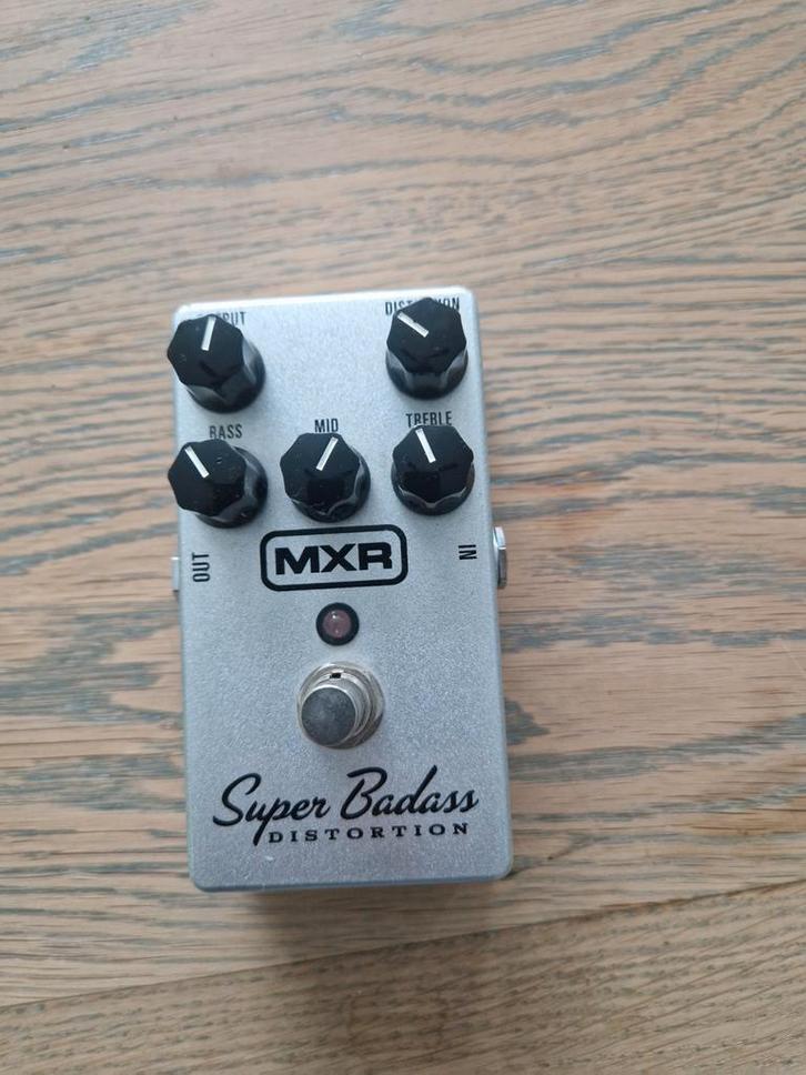 MXR Super Badass Distortion Pedaal, Muziek en Instrumenten, Effecten, Gebruikt, Distortion, Overdrive of Fuzz, Ophalen of Verzenden