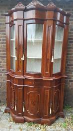 Gebogen VITRINE, Ophalen