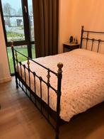 Metalen 2-persoons spijlenbed met lattenbodems, Huis en Inrichting, Ophalen, Zwart, Tweepersoons, Zo goed als nieuw