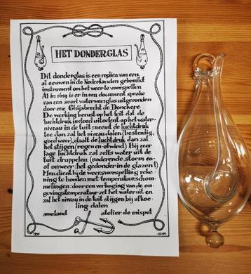 Het Donderglas / Waterbarometer of Stormglas beschikbaar voor biedingen
