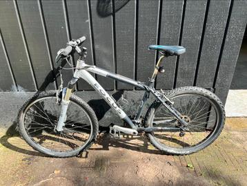 Mlintainbike grijs. Frame 45cm, wiel 26 inch beschikbaar voor biedingen