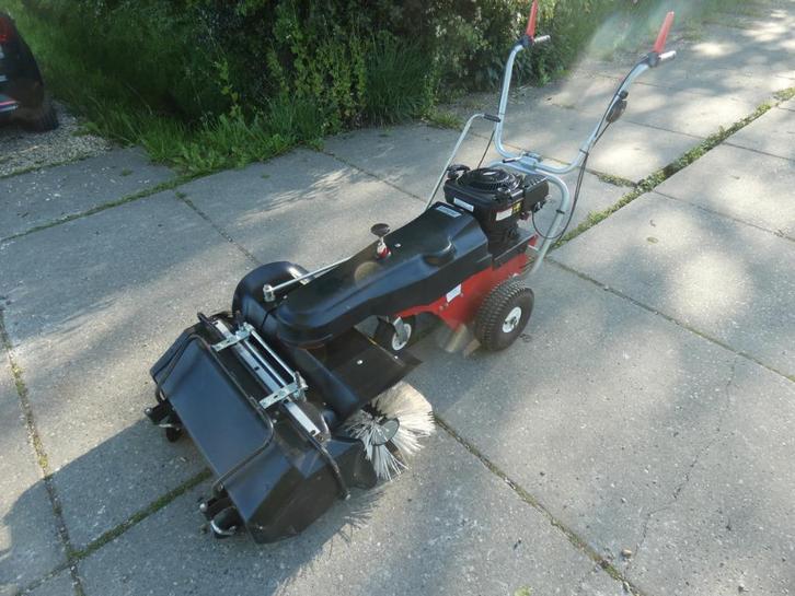 TE HUUR: Limpar veegmachine, Diensten en Vakmensen, Verhuur | Gereedschap en Machines
