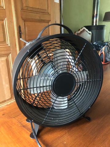 Vintage Tafelventilator - Zwart beschikbaar voor biedingen
