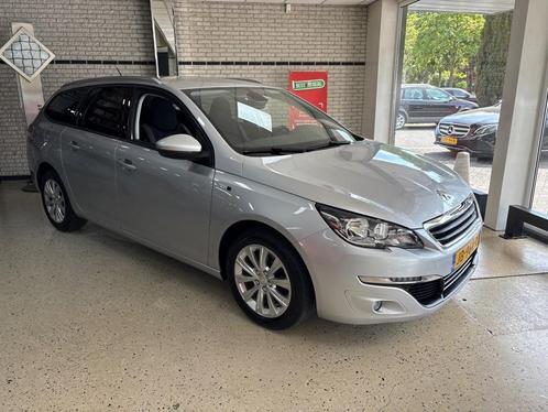 Peugeot 308 1.2 PURETECH STYLE / TREKHAAK / ECC / NAVI / CRU, Auto's, Peugeot, Bedrijf, ABS, Airbags, Airconditioning, Bluetooth
