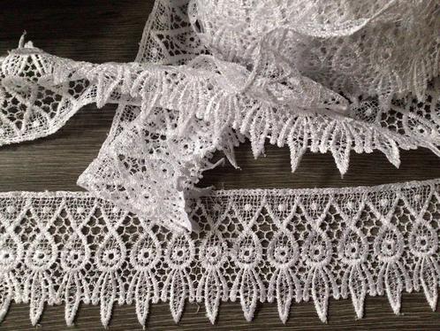Opruiming Gordijn kant kleur oud wit 10 meter € 6.00, Hobby en Vrije tijd, Naaien en Fournituren, Nieuw, Kant, Verzenden