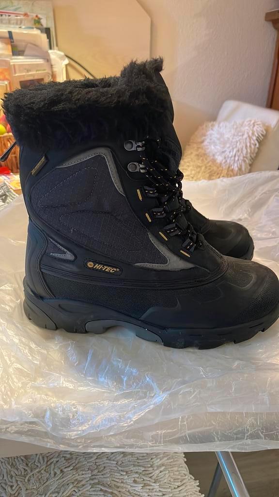 De Hi-Tec Cortina IV 200 waterdichte winterlaars. Nieuw, Kleding | Heren, Schoenen, Nieuw, Boots, Zwart, Ophalen of Verzenden