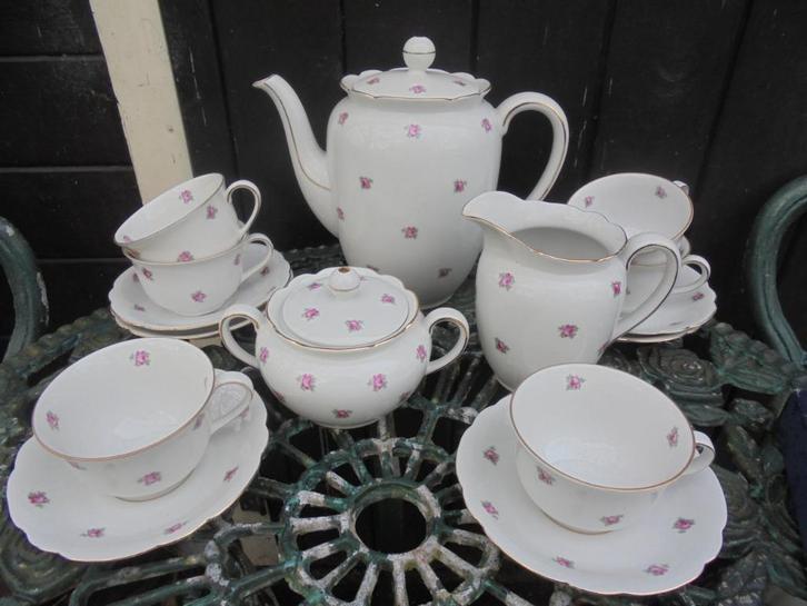 Koffieservies JSV Bavaria Elly met zacht roze roosjes, Antiek en Kunst, Antiek | Servies los, Ophalen of Verzenden