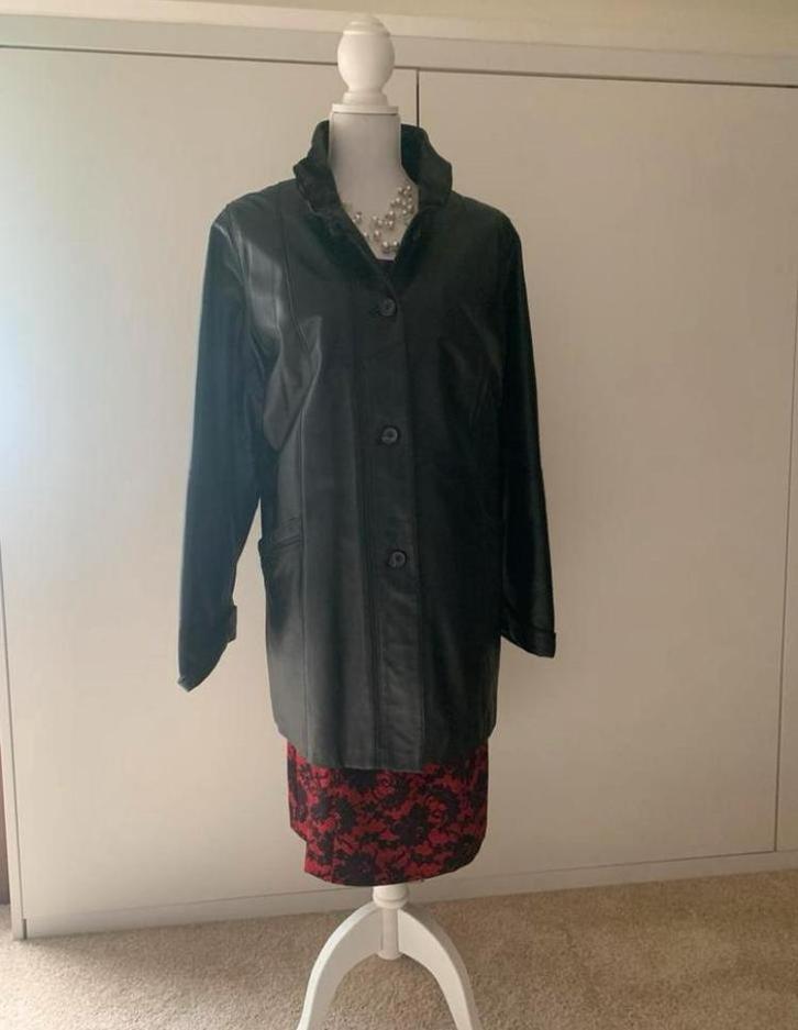 Leren dames Jas, Kleding | Dames, Jassen | Winter, Zo goed als nieuw, Maat 42/44 (L), Zwart, Ophalen of Verzenden