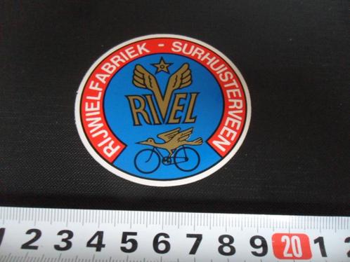 sticker fiets RIVEL rijwielfabriek surhuisterveen, Verzamelen, Stickers, Zo goed als nieuw, Bedrijf of Vereniging, Ophalen
