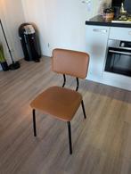 Cognac bruine stoel met metalen poten, Huis en Inrichting, Stoelen, Ophalen, Bruin, Eén