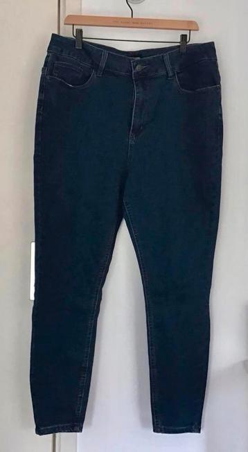 Mooie blauwe jeans, merk Even&Odd, maat 48 beschikbaar voor biedingen