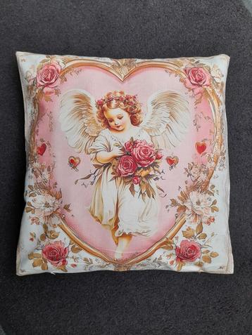Brocante kussens 45 x 45 cm 17.50 p.s beschikbaar voor biedingen