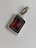 A925 Prachtige zilveren barnsteen hanger, Sieraden, Tassen en Uiterlijk, Antieke sieraden, Ophalen of Verzenden, Zilver, Hanger