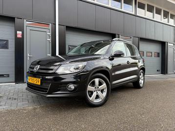 Volkswagen Tiguan 1.4 TSI Sport & Style 1e eigenaar! 76957KM beschikbaar voor biedingen