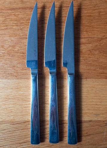3 Steakmessen J.A.Henckels Zwilling model ?? beschikbaar voor biedingen