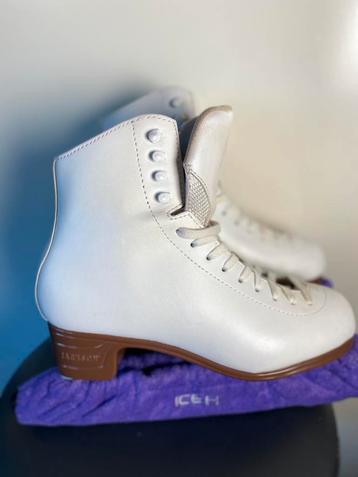 Kunstschaatsen Jackson Mystique - maat 7,5 (39) beschikbaar voor biedingen