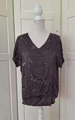 Stella Nova grijze vogel print top, maat 40 M (valt als XL), Kleding | Dames, Maat 38/40 (M), Korte mouw, Grijs, Gedragen
