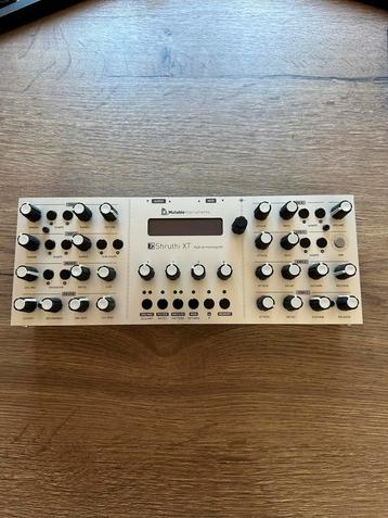 Mutable Instruments Shruthi XT beschikbaar voor biedingen