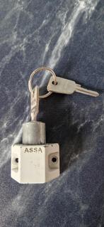 Drukslot met cilinder en 2 sleutels - ASSA, Gebruikt, Ophalen of Verzenden, Slot