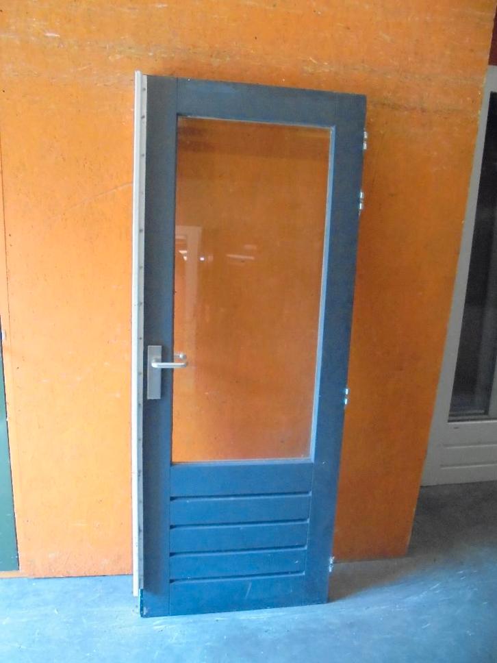 Diverse buitendeuren, ca. 78cm breed - diverse hoogtes, Doe-het-zelf en Verbouw, Deuren en Horren, Zo goed als nieuw, Buitendeur