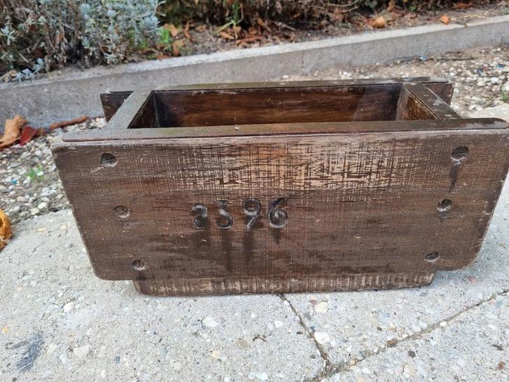 Antieke Houten Steenmal - Nummer 2396, Antiek en Kunst, Antiek | Gereedschap en Instrumenten, Ophalen