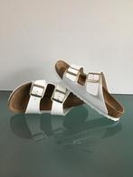 GRATIS VERZENDEN | BIRKENSTOCK Arizona witte slippers 39, Slippers, Verzenden, Wit, Nieuw