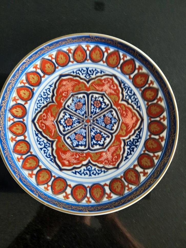 Japans Imari Porseleinen Bord, Antiek en Kunst, Antiek | Schalen, Ophalen of Verzenden