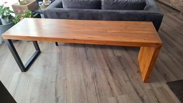 Houten TV Meubel / Lage Tafel - Industrieel beschikbaar voor biedingen