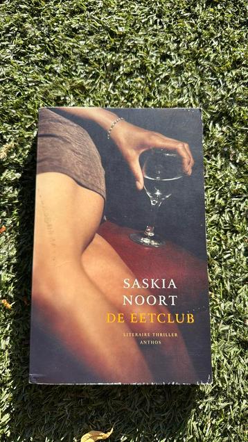 Saskia Noort- De eetclub beschikbaar voor biedingen