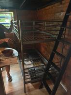 Loft Bed for free, Huis en Inrichting, Slaapkamer | Stapelbedden en Hoogslapers, Ophalen, Gebruikt