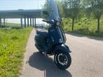 Vespa sprint 2022 E5, Fietsen en Brommers, Scooters | Vespa, Benzine, Overige modellen, Maximaal 45 km/u, 50 cc