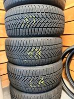 Semperit Winterbanden 235/35/19    7,5MM !!, Auto-onderdelen, 19 inch, 235 mm, Band(en), Winterbanden