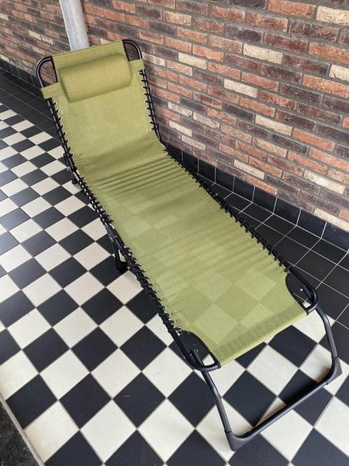 als NIEUW PRACHTIG ligbed groen met aluminium onderstel, Tuin en Terras, Ligbedden, Zo goed als nieuw, Aluminium, Inklapbaar, Verstelbaar